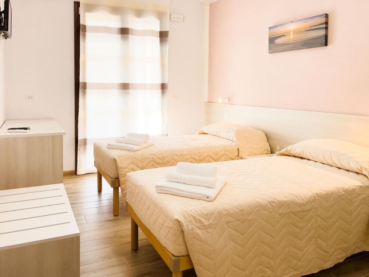 B&B Babbu Meu ボーザ エクステリア 写真